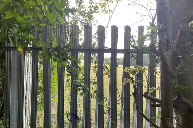 The field was fenced off during lockdowns, photo from @Stoke_Leys