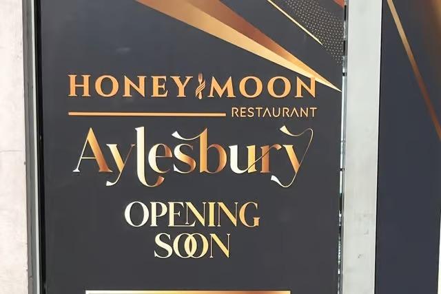 The HoneyMoon in Buckingham Road has an average rating of 4.7 based on 449 reviews.