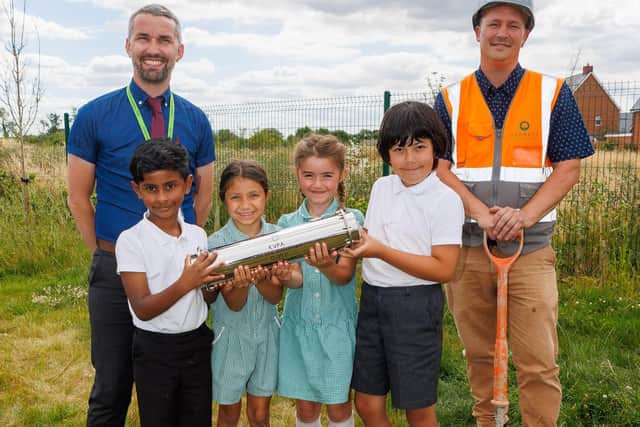 Kingsbrook View Primary Academy with Barratt David Wilson Homes