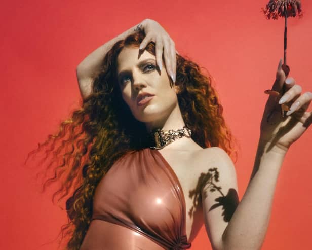 Jess Glynne