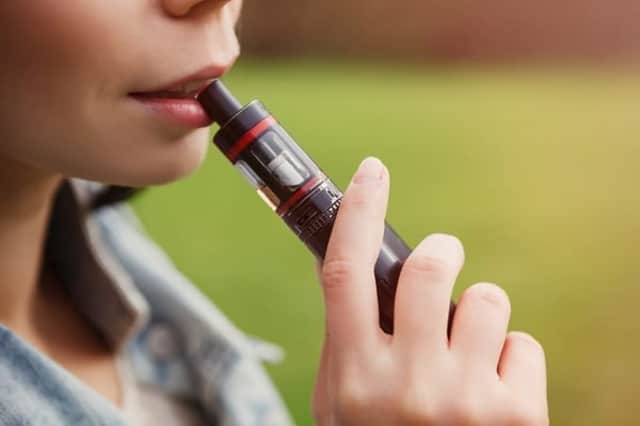 Researchers found that the flavouring liquid used in popular electronic cigarettes may increase the risk of heart disease when inhaled (Photo: Shutterstock)