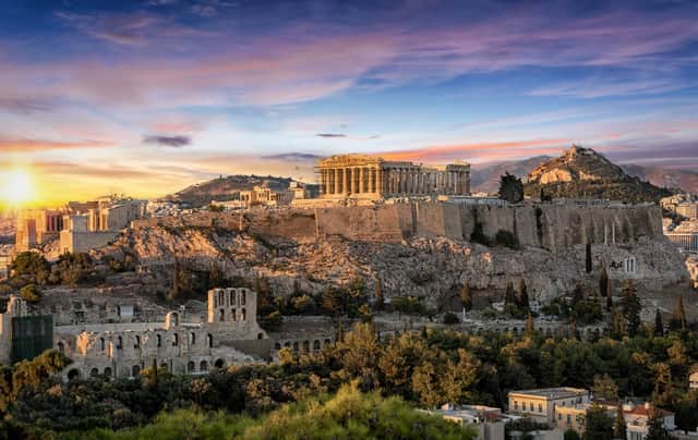 Holidaymakers will be delighted to hear that Greece is opening up to Brits once again (Photo: Shutterstock)