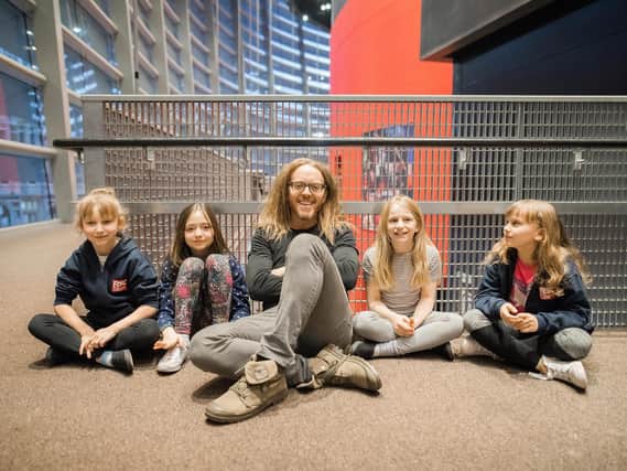 Tim Minchin with the four actresses playing Matilda