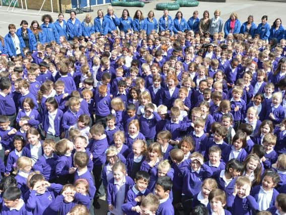 Bedgrove School and pupils back in 2013