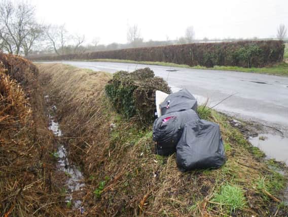 Rubbish dumped at North Lee Lane, Terrick