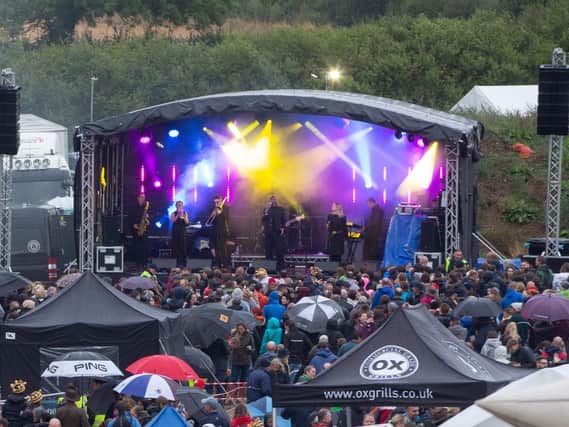 Crowds brave the rain to enjoy last year's Swanbourne Music Festival