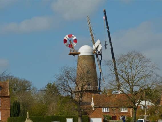 Photo of Quainton windmill with its restored sails - photo by Bernard Hall
