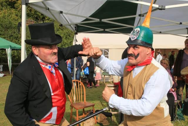 Apple Day, Tring: Tempus Experientia - Leon Hubbard and Kevin Corcoran