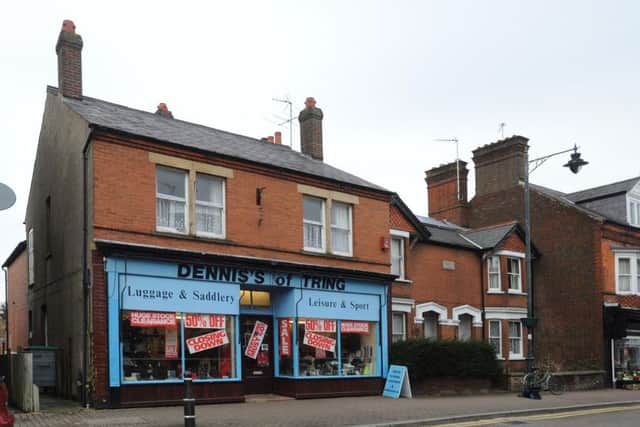 Dennis's of Tring