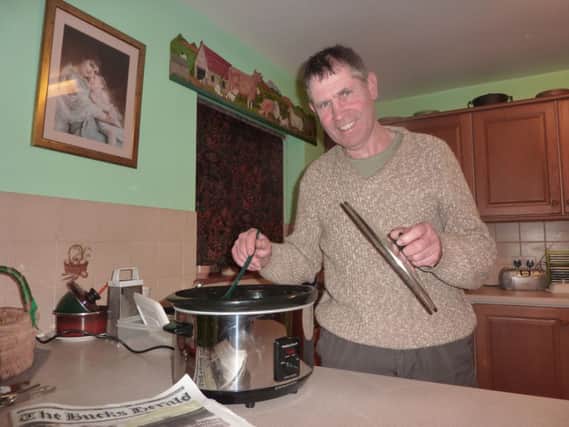 Farmer Geoff in the kitchen with his slow cooker