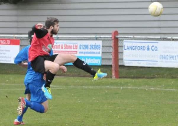 Chris Vardy came close for Tring. Picture (c) Colin Sturges