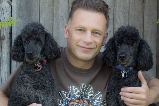 Chris Packham with Itchy and Scratchy