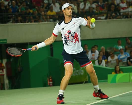 Andy Murray defends his Wimbledon crown