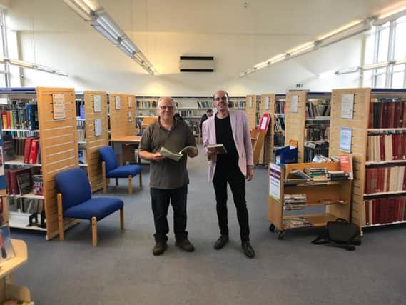 A petition to save the much beloved Aylesbury Study Centre and Reference Library has amassed a mammoth 800 signatures.